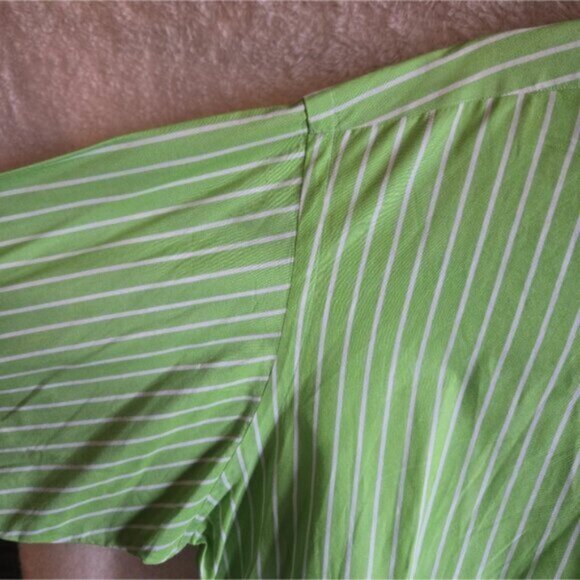 Ralph Lauren Men's Custom Fit Fine Two-Ply 100's Bright Green Striped Shirt - Picture 6 of 6